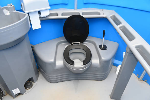 Best Portable toilet rental cost  in Fountain Valley, CA