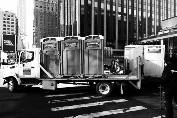 Best Affordable portable toilet rental  in Fountain Valley, CA